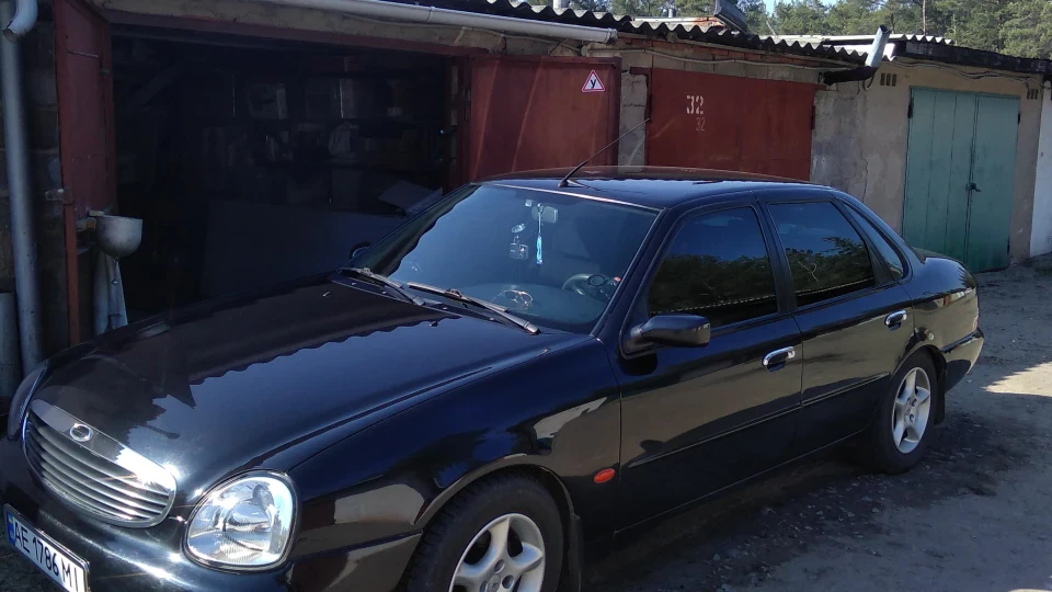 Ford Scorpio