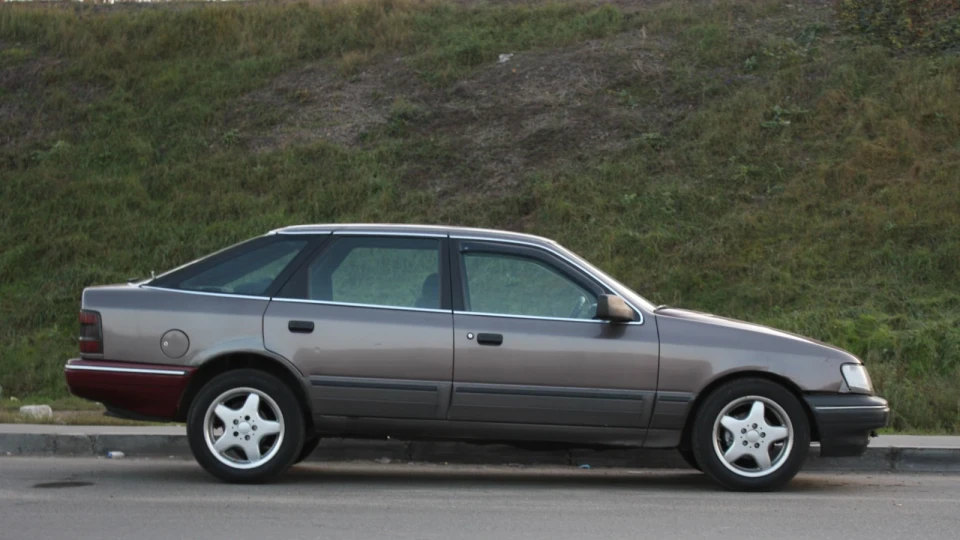 Ford Scorpio 2