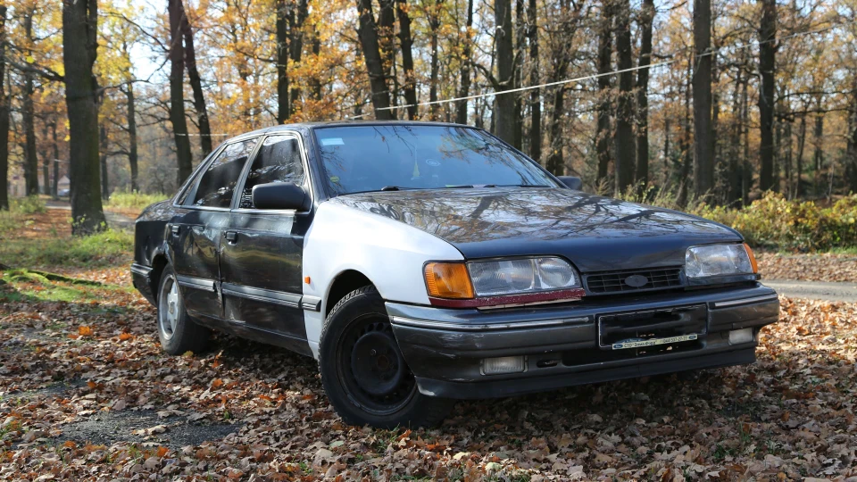 Ford Scorpio 5
