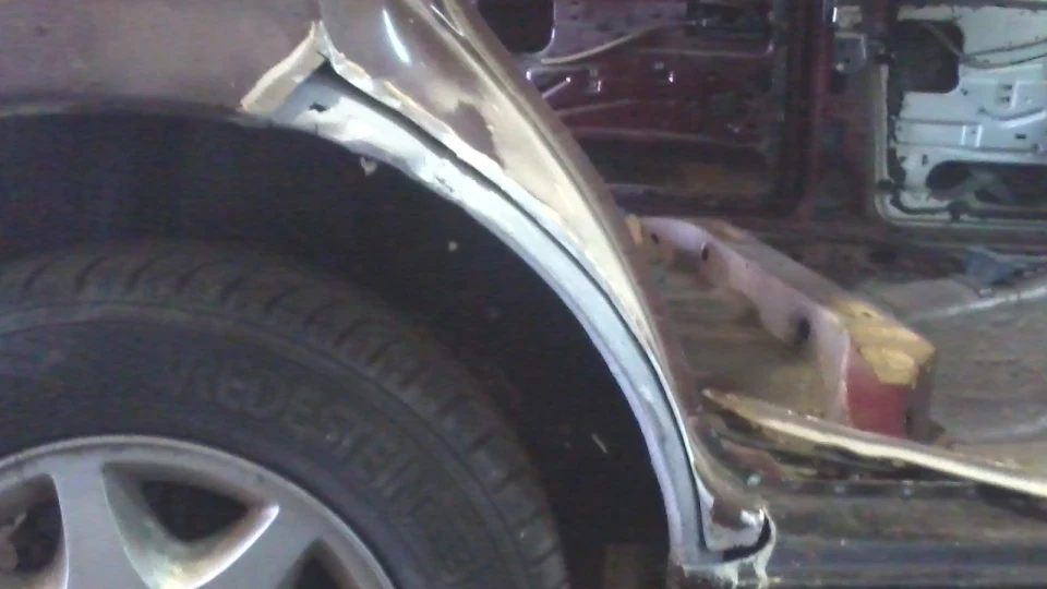 Ford Scorpio 5