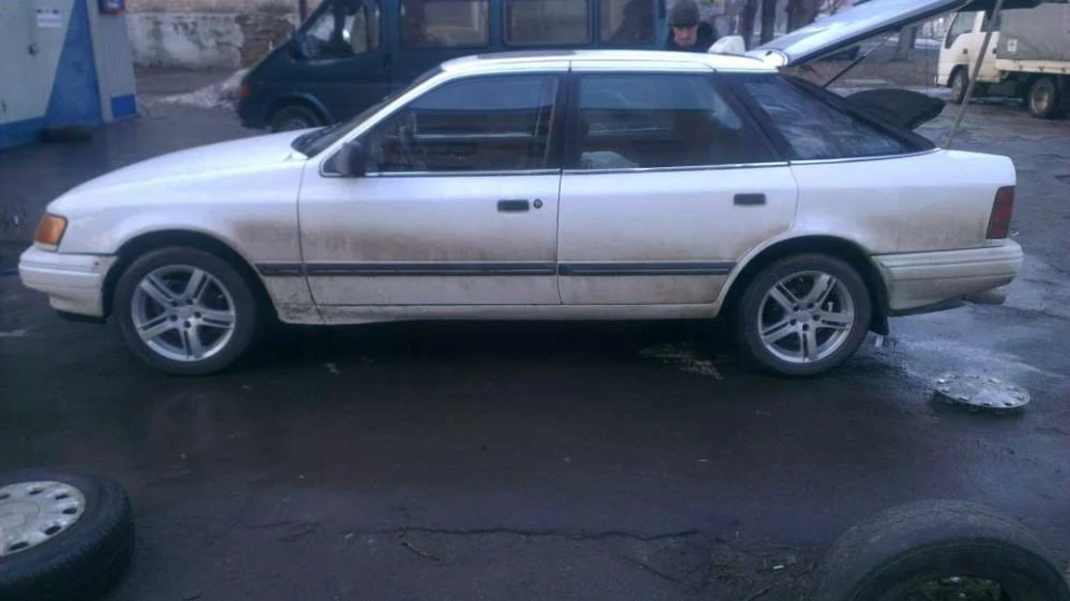 Ford Scorpio 2