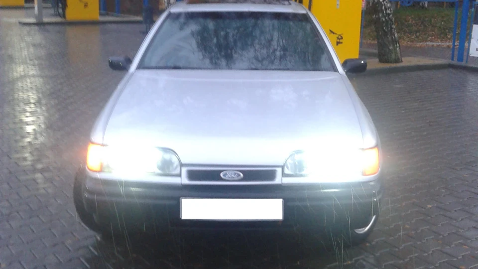 Ford Scorpio 2