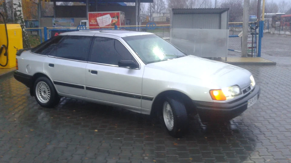 Ford Scorpio 3