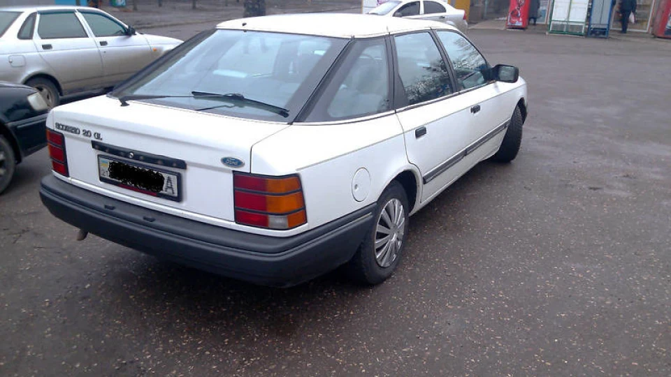 Ford Scorpio 3