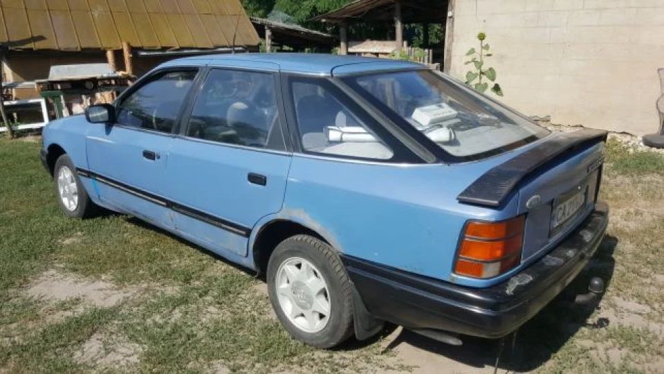 Ford Scorpio