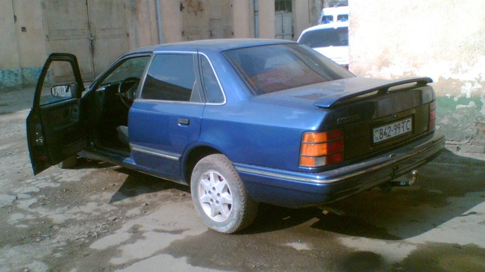 Ford Scorpio 2