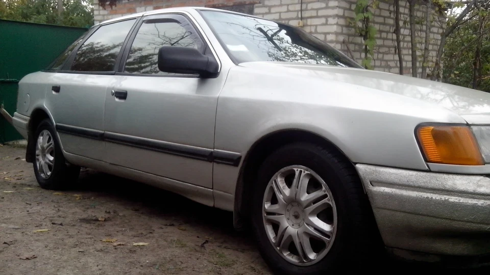 Ford Scorpio 2