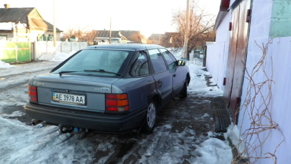 Ford Scorpio 2