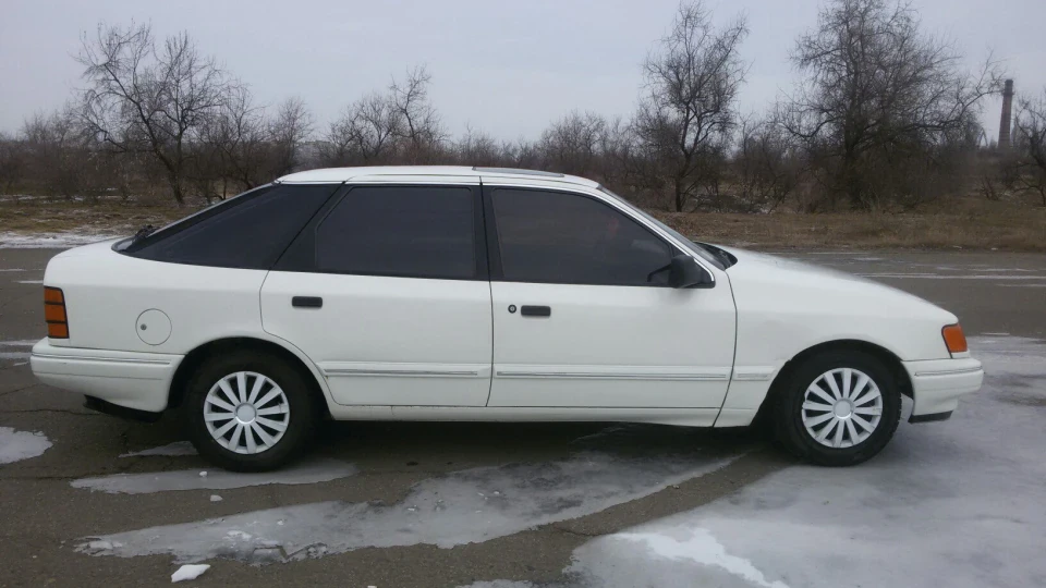 Ford Scorpio 3