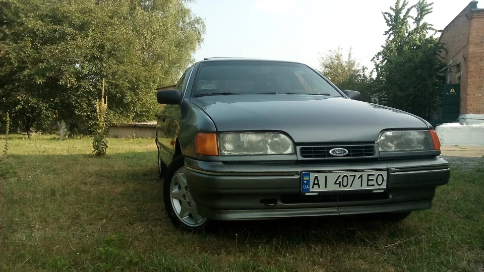 Ford Scorpio 2