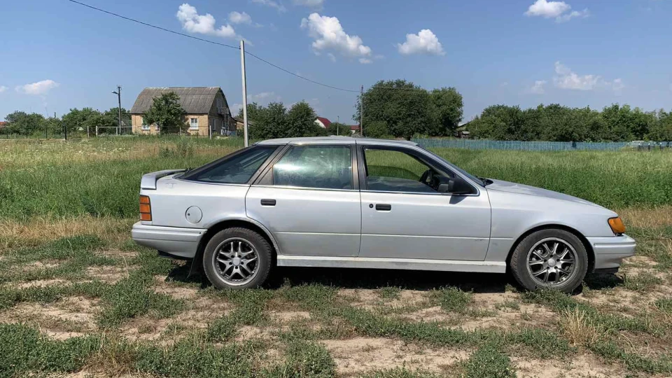Ford Scorpio 4
