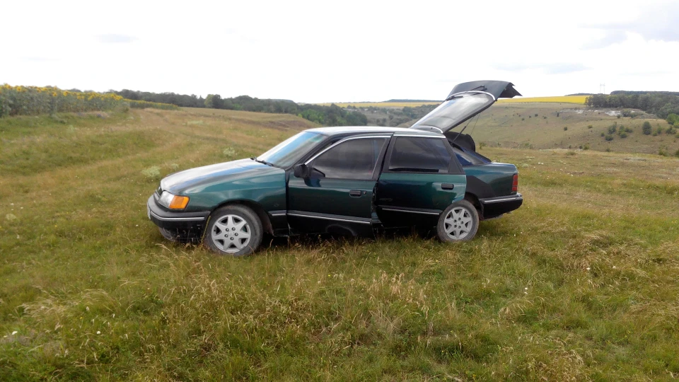 Ford Scorpio 4