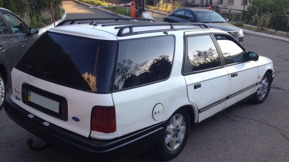 Ford Scorpio 3