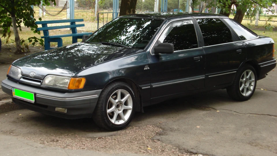 Ford Scorpio 5