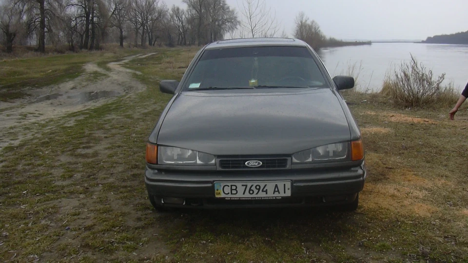 Ford Scorpio