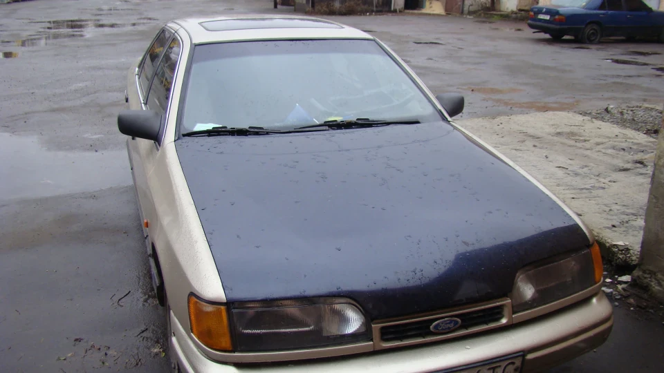 Ford Scorpio 4