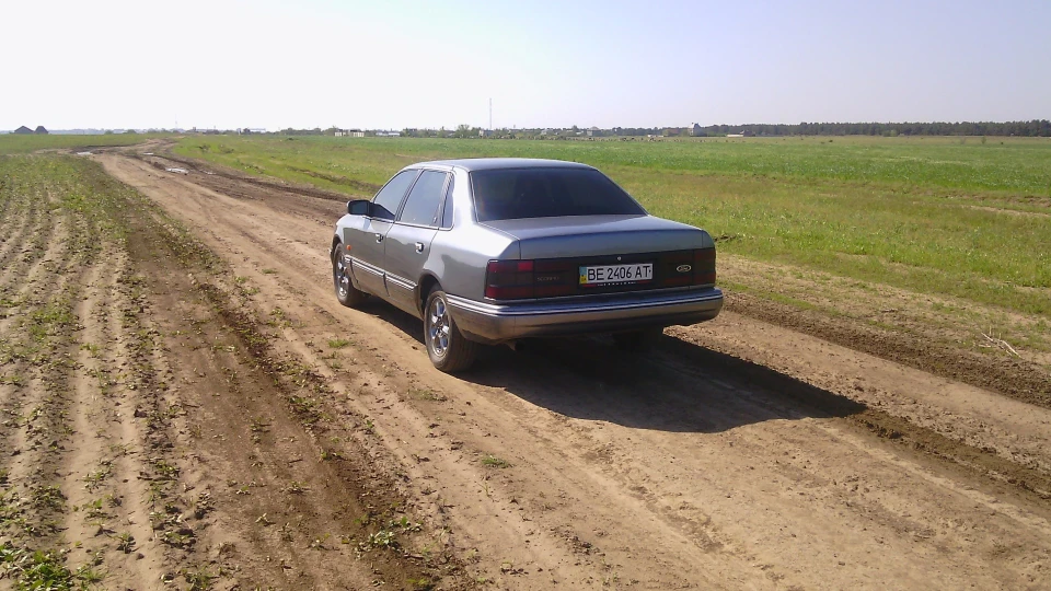 Ford Scorpio 3