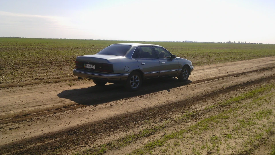 Ford Scorpio 5
