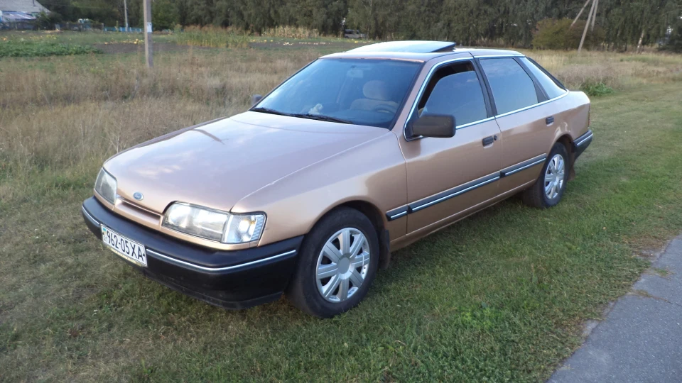Ford Scorpio 4