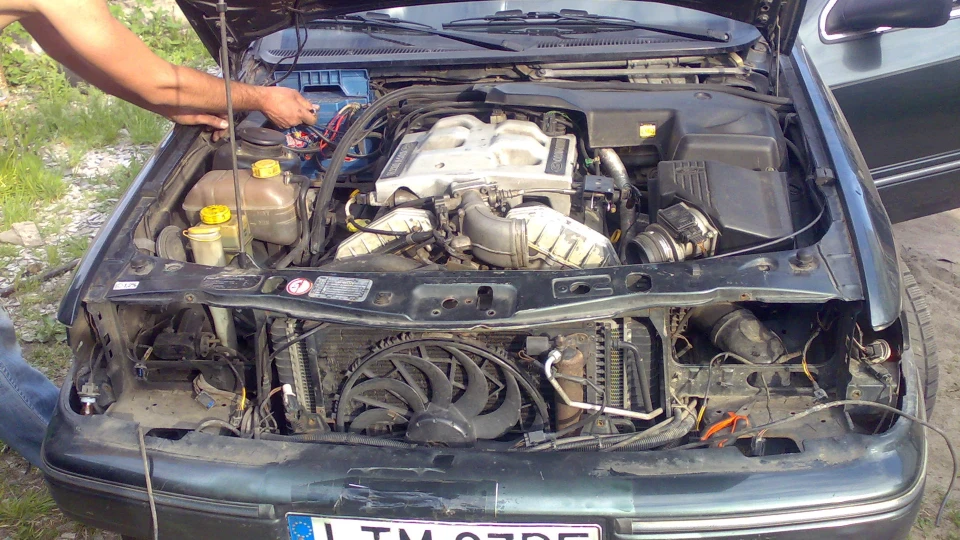 Ford Scorpio 4