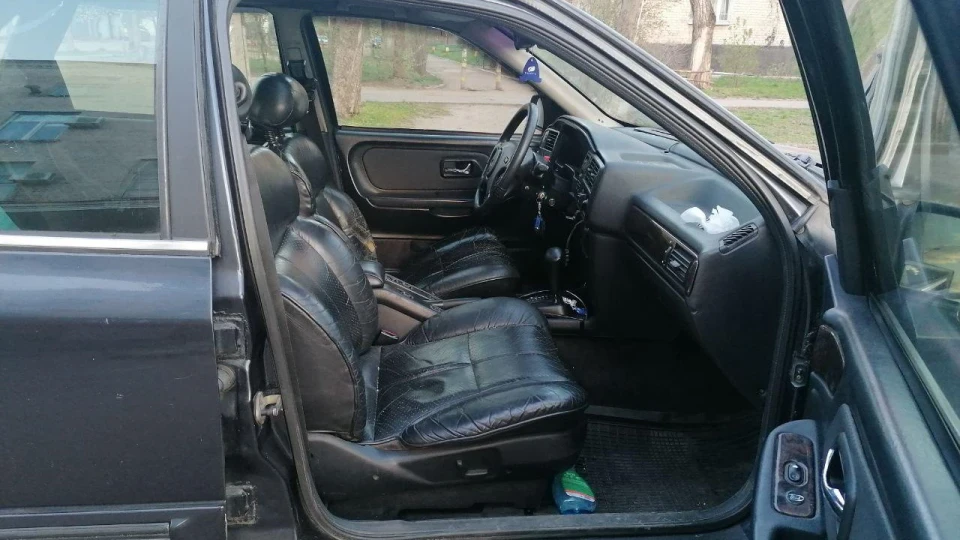 Ford Scorpio 5