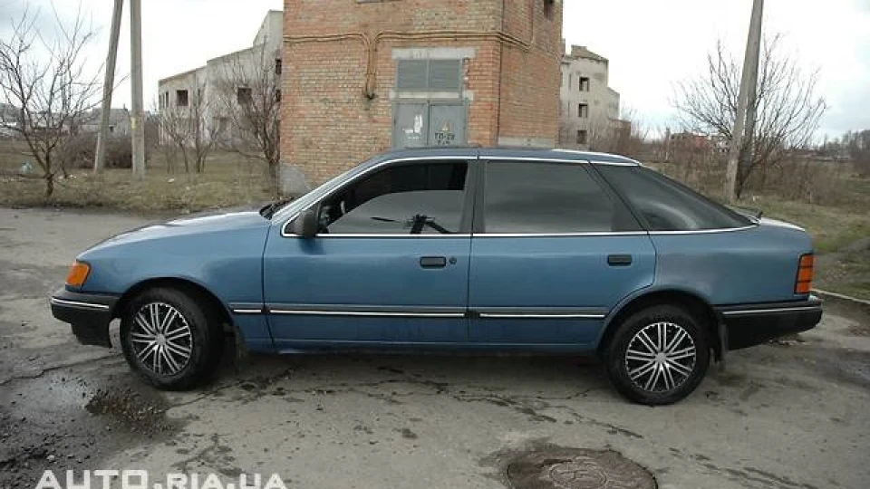 Ford Scorpio 2