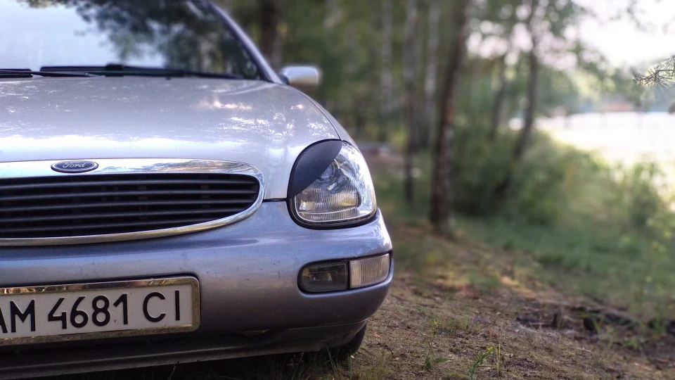 Ford Scorpio 4