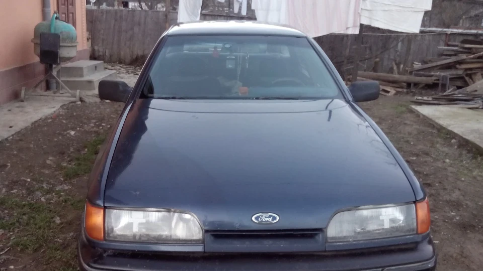 Ford Scorpio