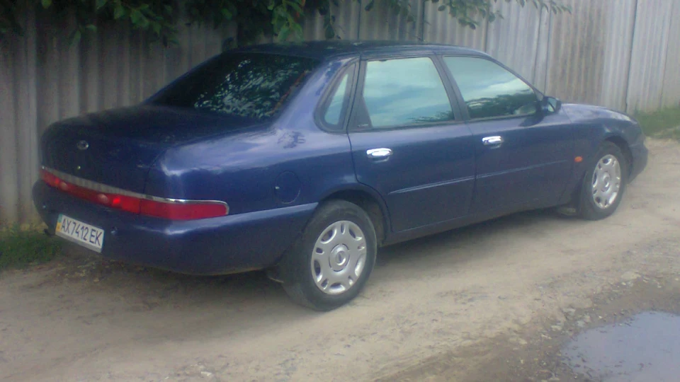Ford Scorpio 2,0 16к синій металік 2