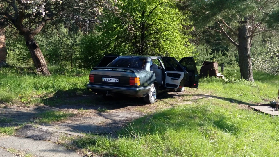 Ford Scorpio 2.0 Dark Green 2
