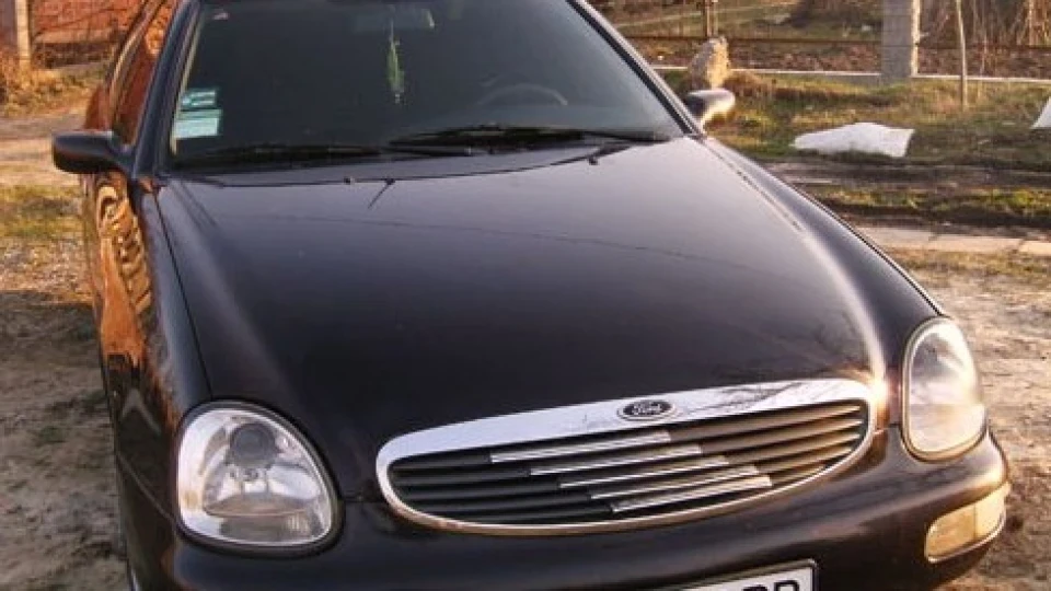 Ford Scorpio 2,0 DOHC 8V майже Ghia 2