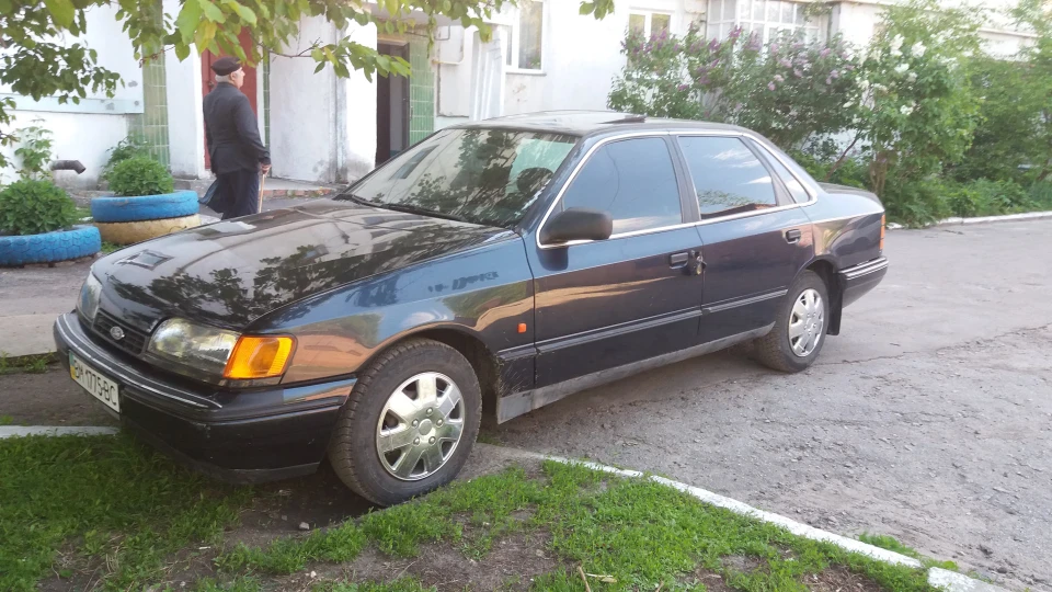Ford Scorpio 2.0 DOHC 2