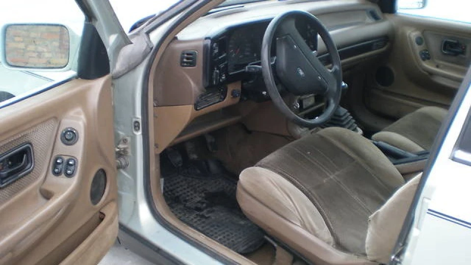 Ford Scorpio 2.0 i 3