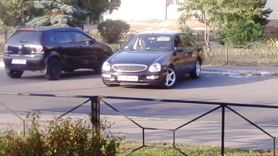 Ford Scorpio 2.0 i 4