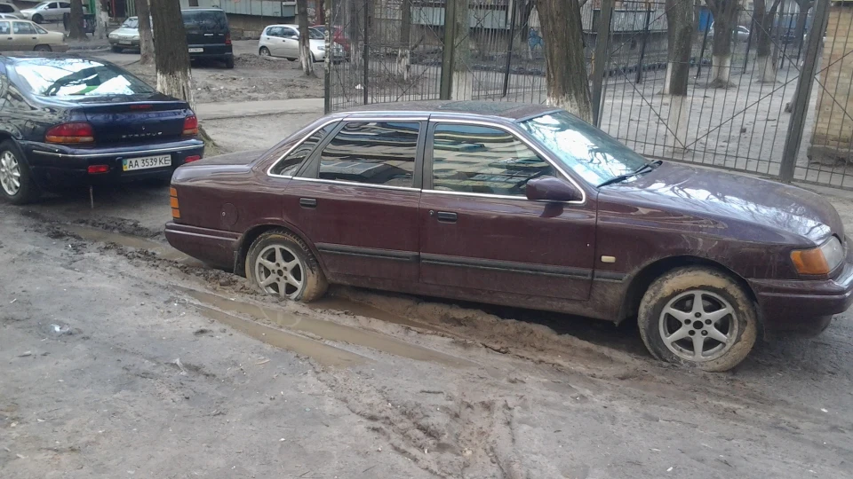 Ford Scorpio 2.0 інжектор dohc