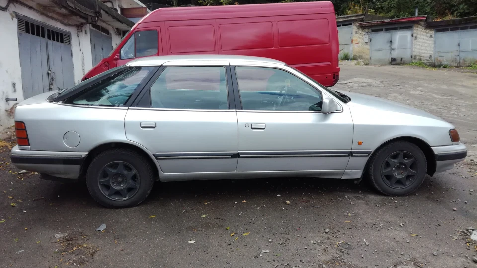 Ford Scorpio 2.0 OHC EFI SilverTech 4
