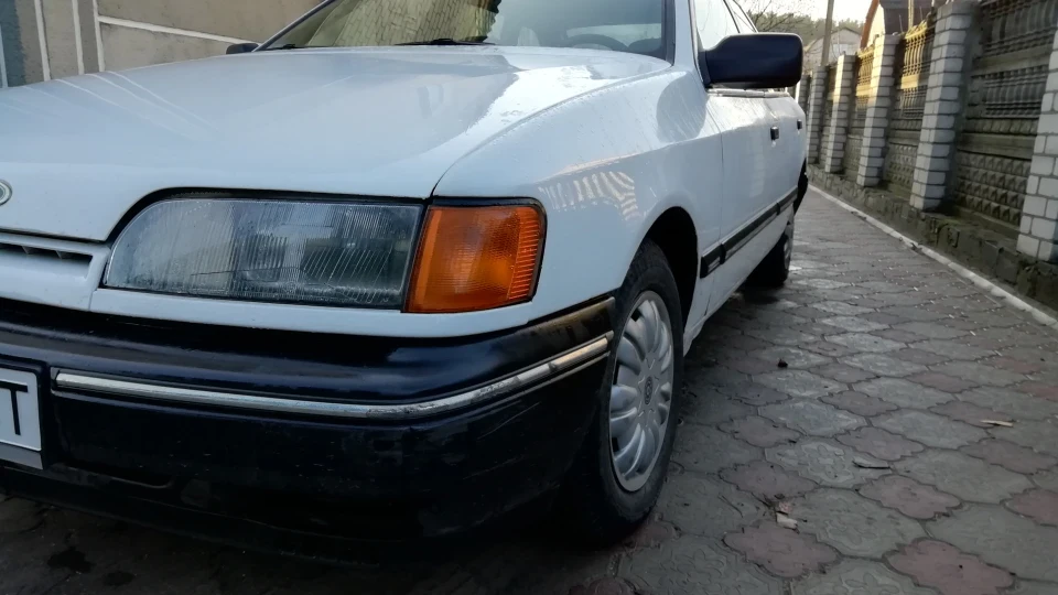 Ford Scorpio 2.0 ohc GL 3