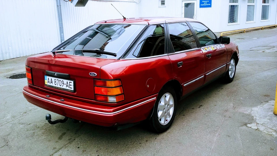 Ford Scorpio 2.0i DOHC EFI N9D 8v LPG 4