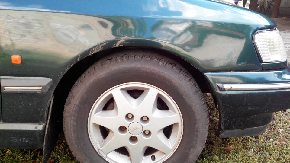 Ford Scorpio 2.0I 4
