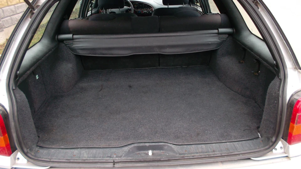 Ford Scorpio 2,0i 4