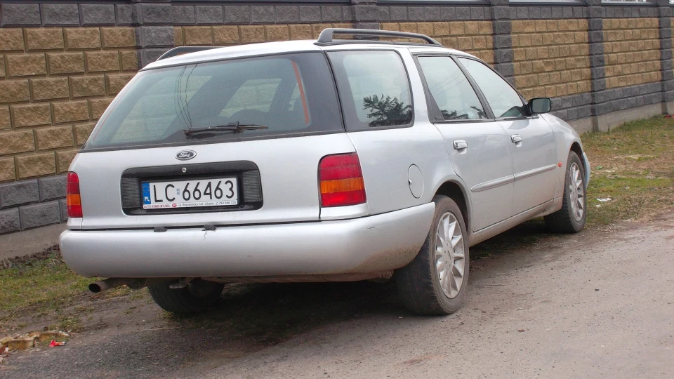 Ford Scorpio 2,0i 5