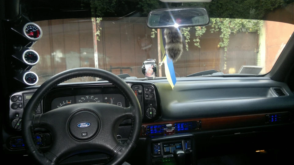 Ford Scorpio 2,9 Ghia 4