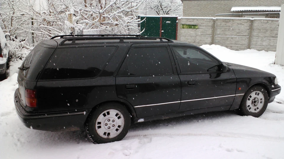Ford Scorpio "Black Pearl" 4