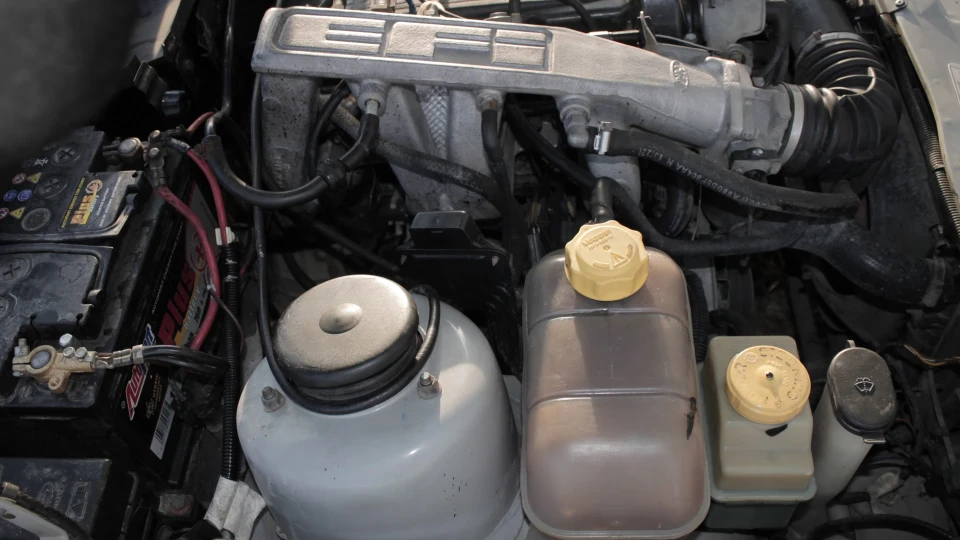 Ford Scorpio DOHC 2.0 EFI 3