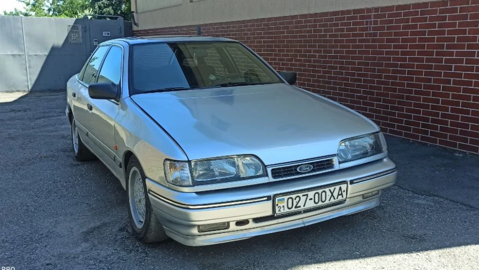 Ford Scorpio Grey V6 2.4i 4