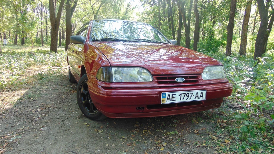 Ford Scorpio 4