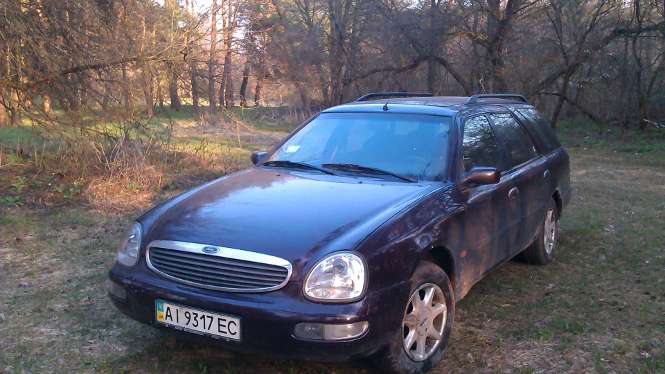 Ford Scorpio Улюблений диван 2