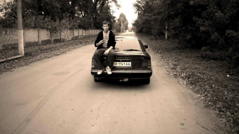 Ford Scorpio Low 2