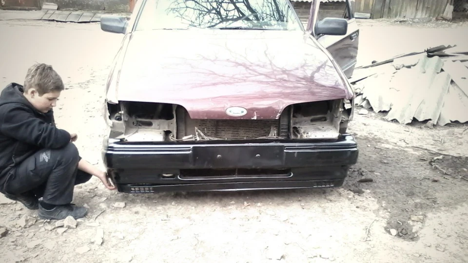 Ford Scorpio Low 4