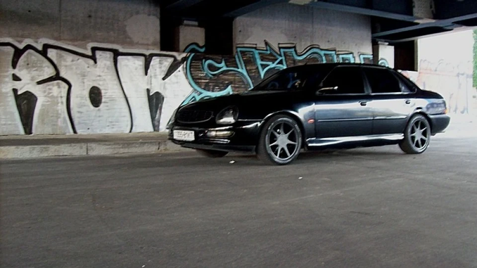 Ford Scorpio Phantom 4